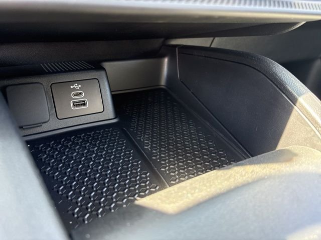 New 2026 Carbonized Gray Metallic Ford Badlands® image 21