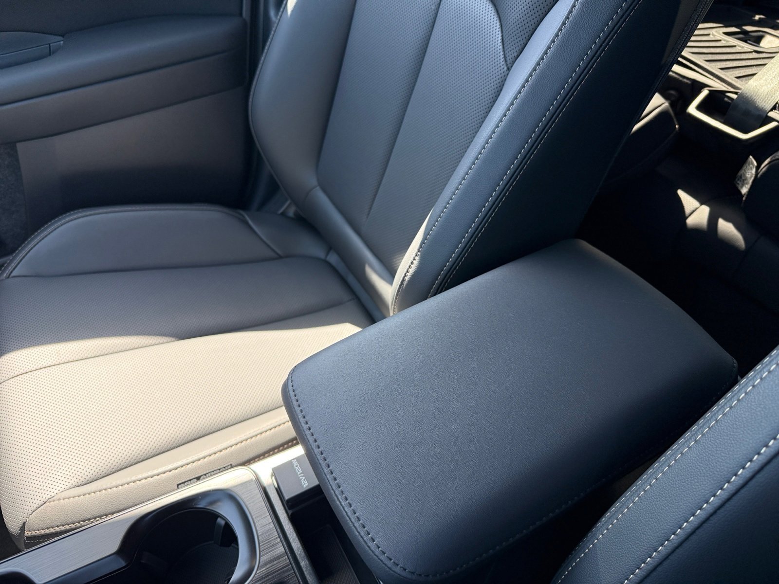 New 2026 ICE SILVER METALLIC Subaru Limited XT image 14