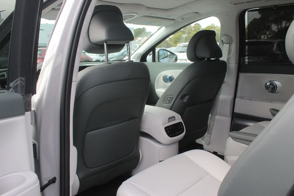 2026 Hyundai IONIQ 9 Performance Calligraphy - Photo 17