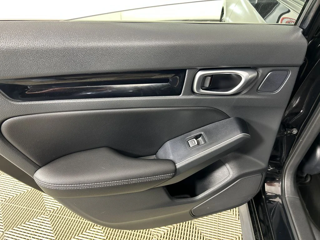 Used 2023 Crystal Black Pearl Honda Sport Touring image 16