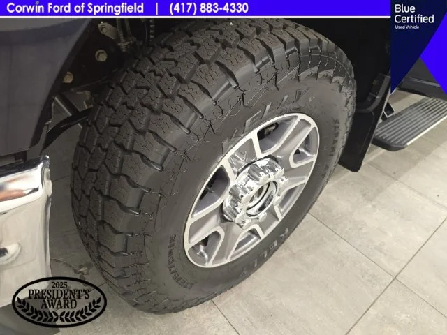 Used 2024 Blue Metallic Ford Lariat image 43