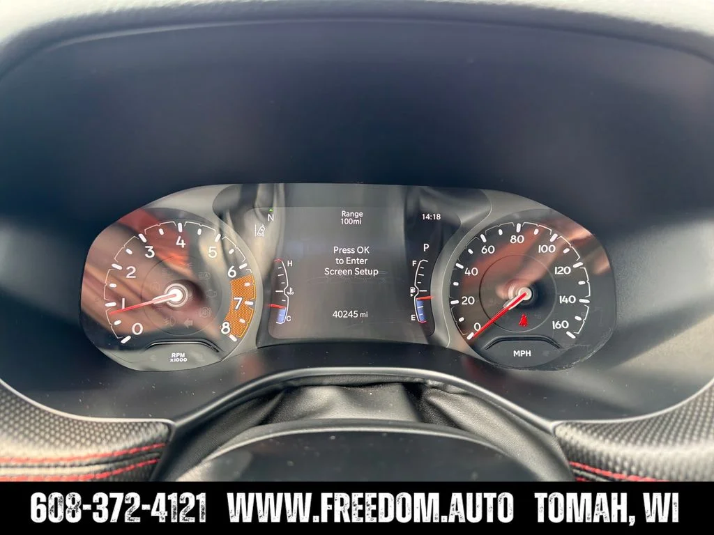 Used 2025 White Jeep Trailhawk image 14