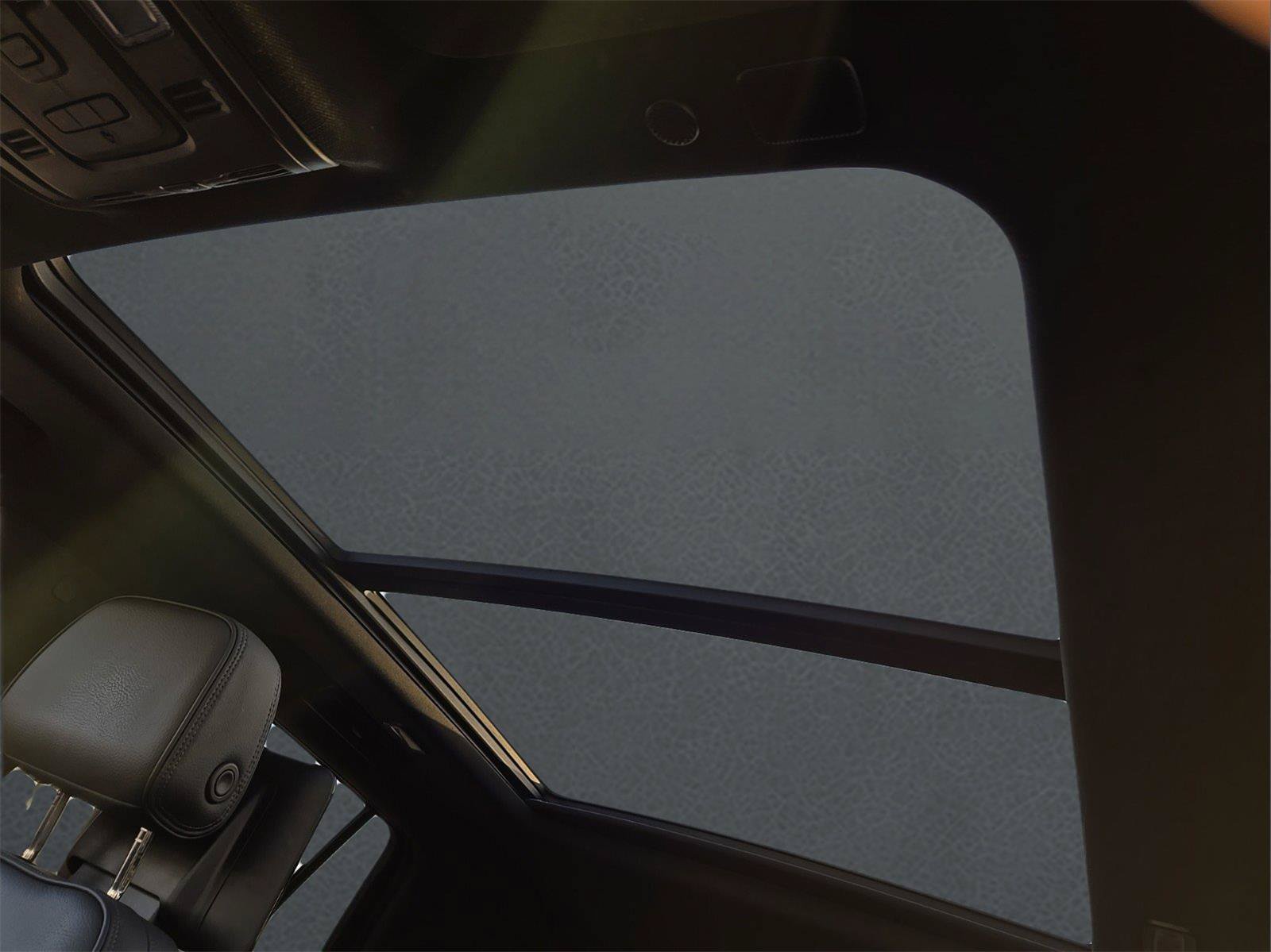Used 2024 Black GMC Denali image 29