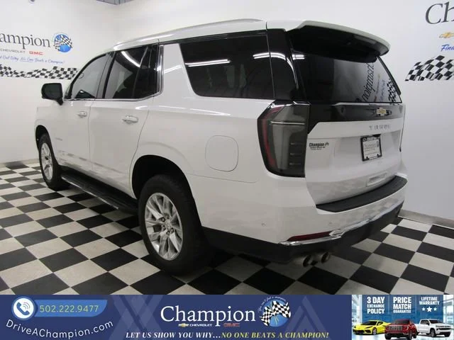Used 2025 Iridescent Pearl Tricoat Chevrolet Premier image 13