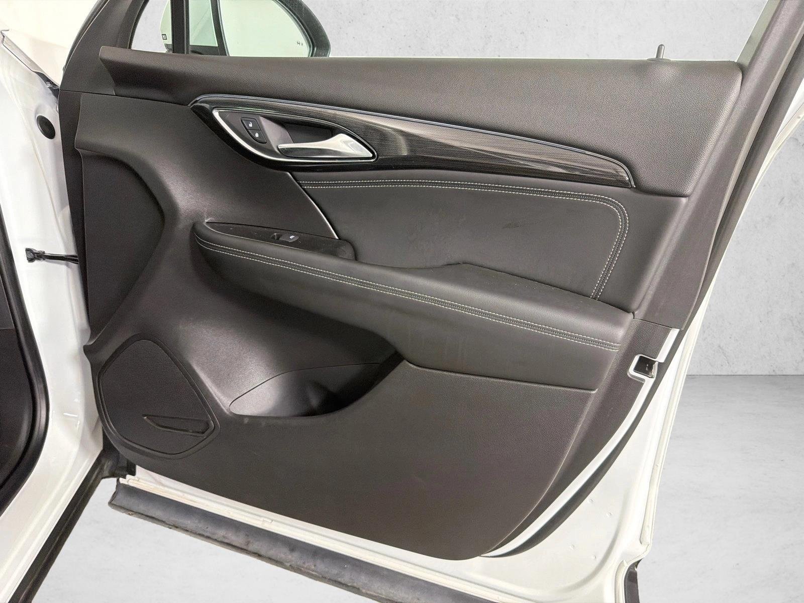 Used 2021 Summit White Buick Preferred image 14