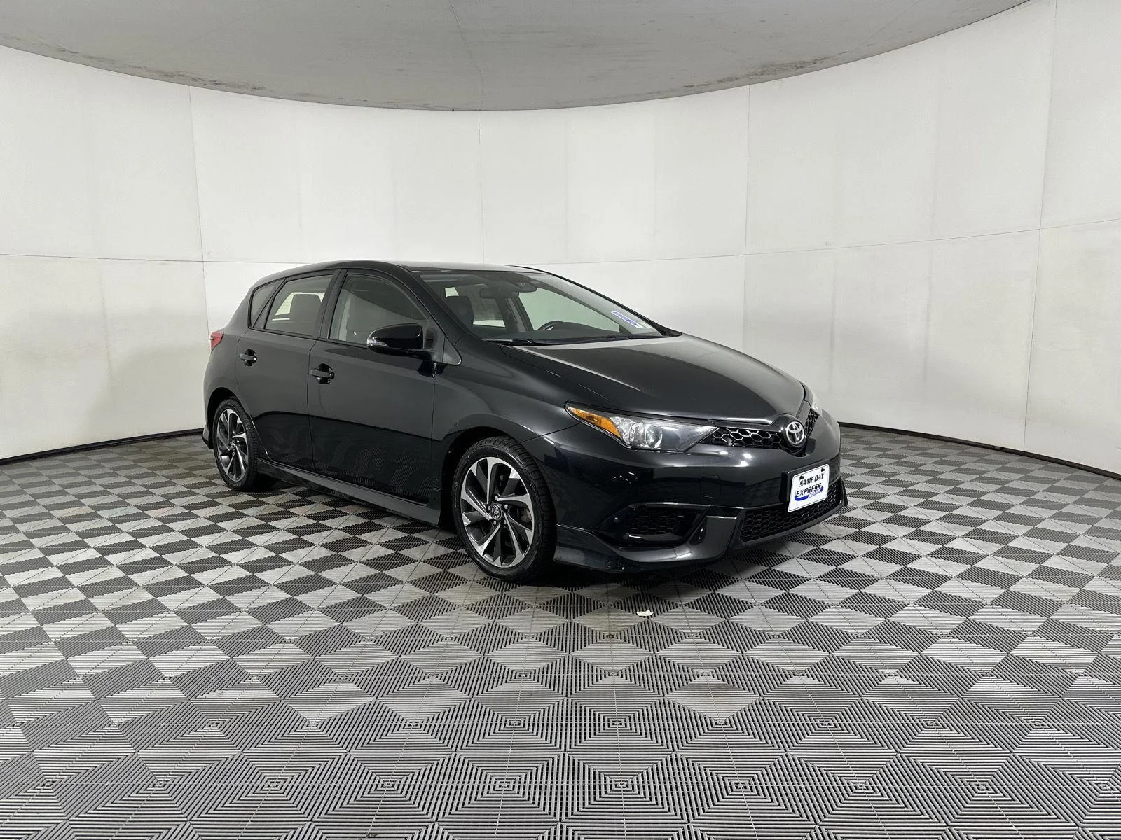 Used 2017 Black Sand Pearl Toyota  image 19