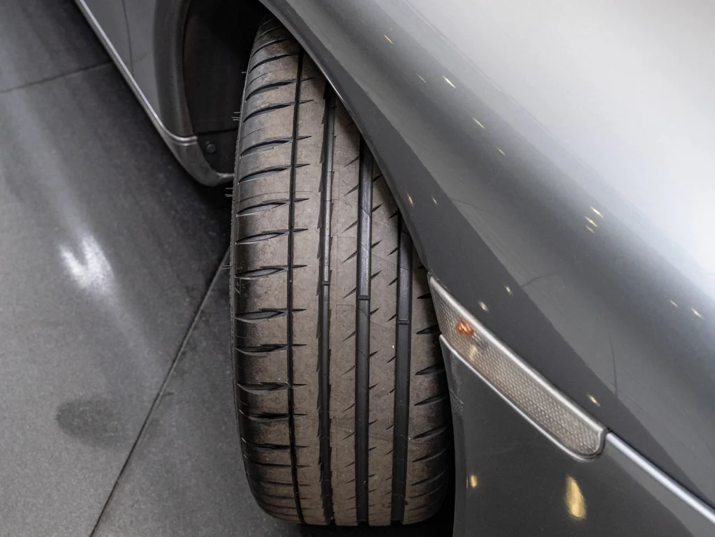 Used 2002 Seal Grey Metallic Porsche Carrera image 45