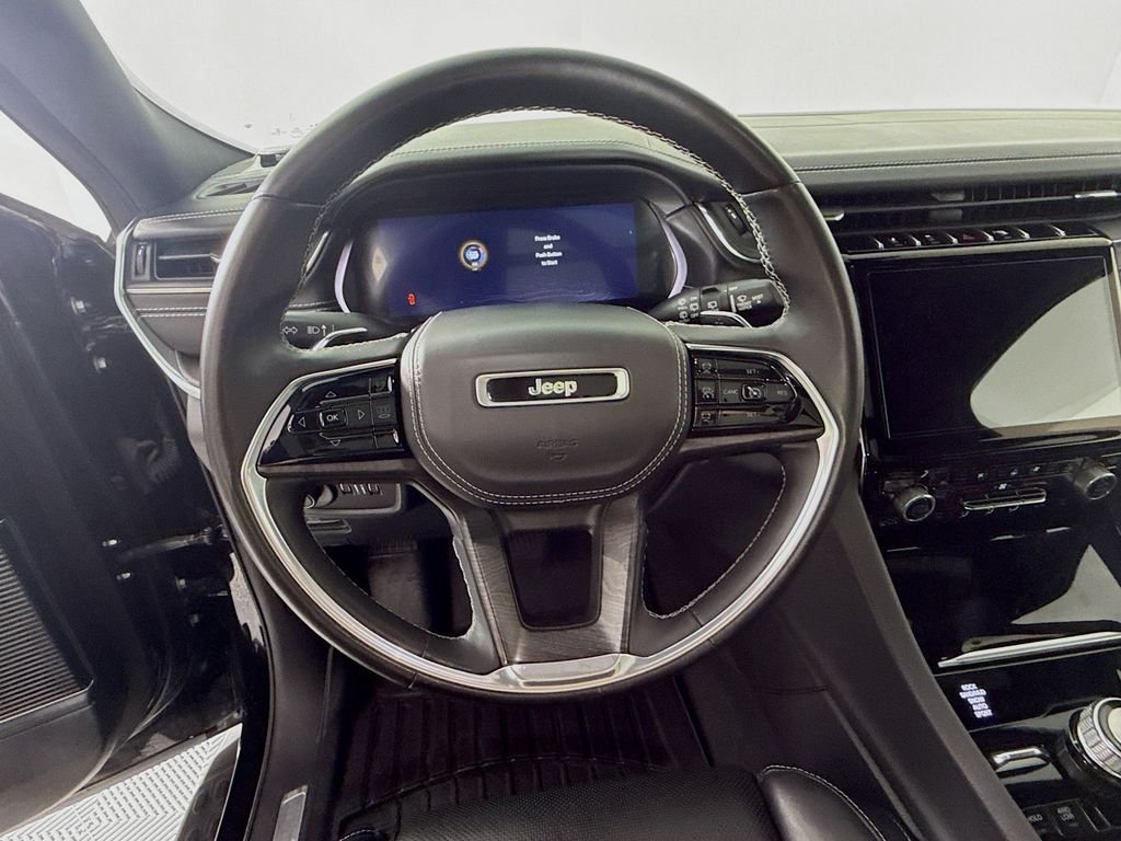 Used 2021 Black Jeep Overland image 12