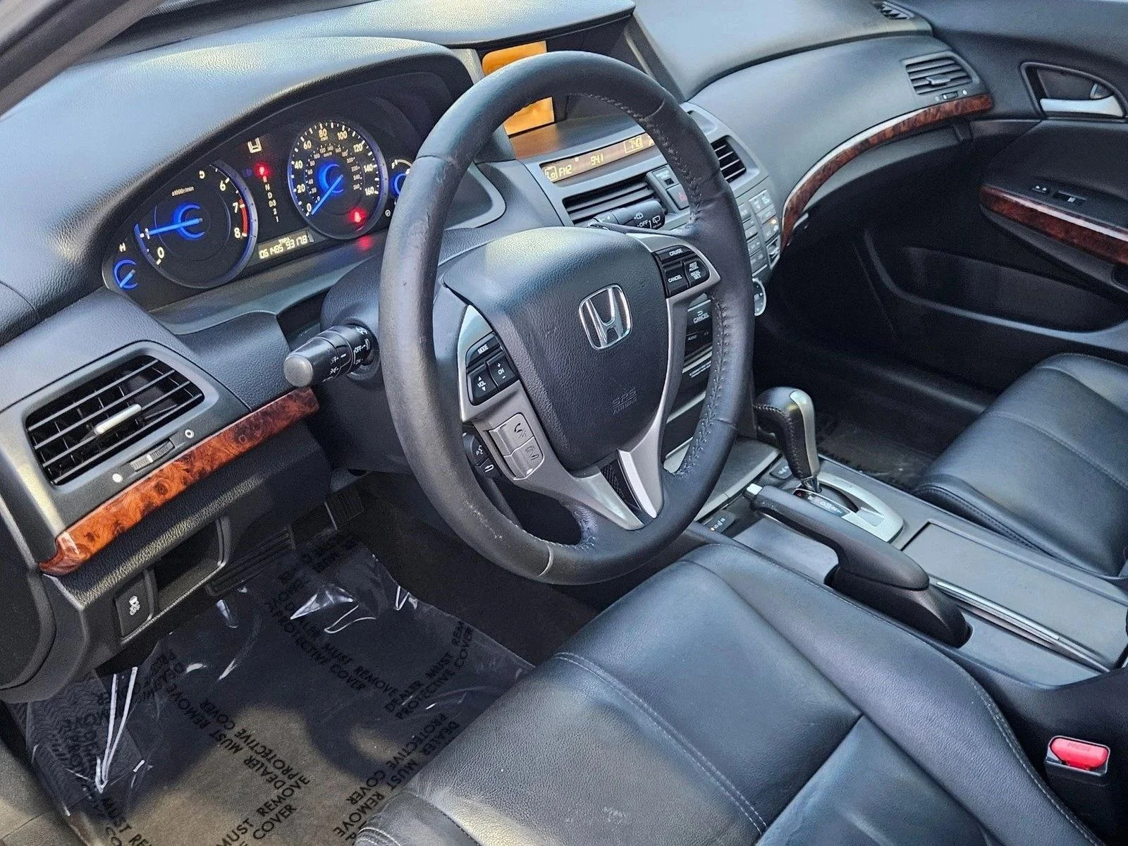 Used 2011 Black Honda EX-L image 10