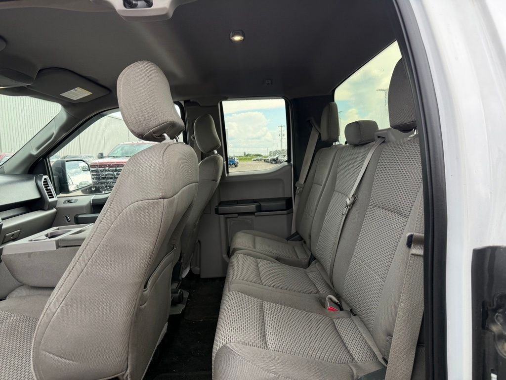Used 2015 White Ford XLT image 7
