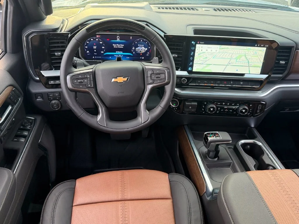 New 2026 Polar White Tricoat Chevrolet High Country image 11