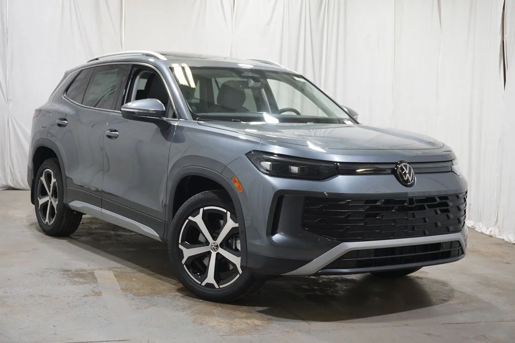 New 2026 Gray Volkswagen 2.0T SE image 3