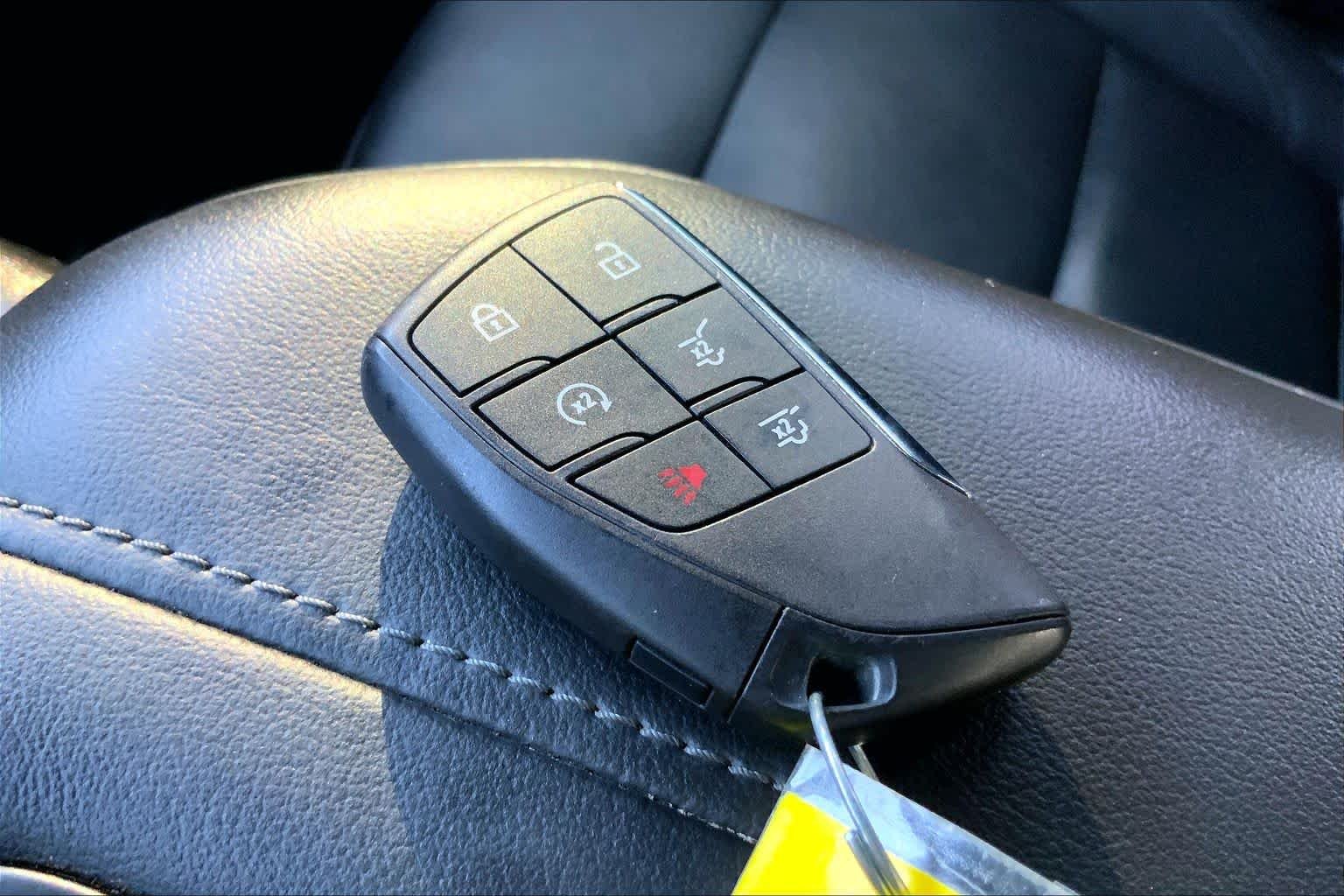 Used 2024 Sterling Gray Metallic Chevrolet LT image 15