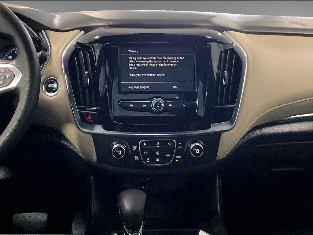 Used 2022 Silver Chevrolet LS image 19