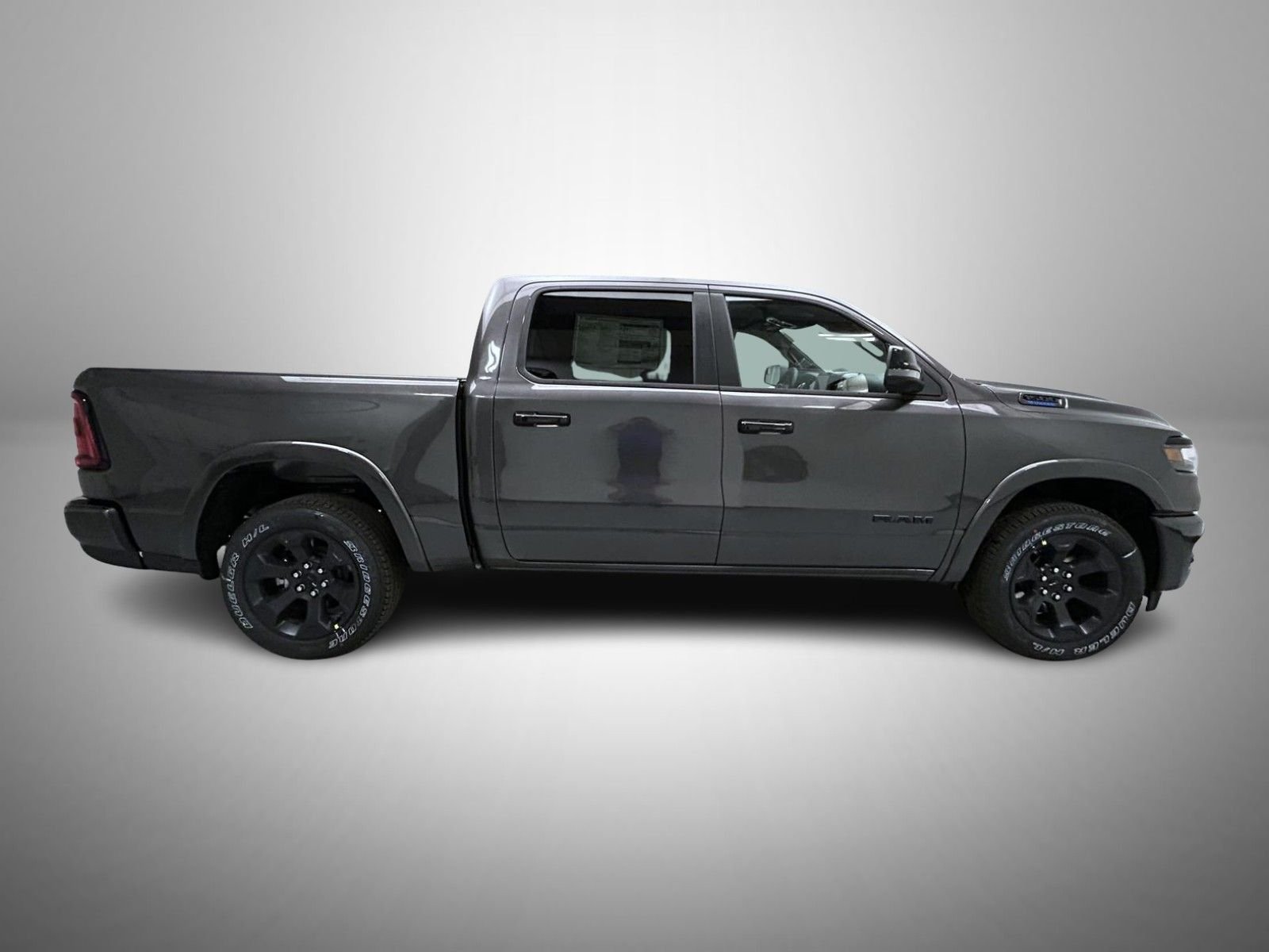 New 2026 Granite Crystal Metallic Clear-Coat Exterior Paint RAM Big Horn/Lone Star image 4