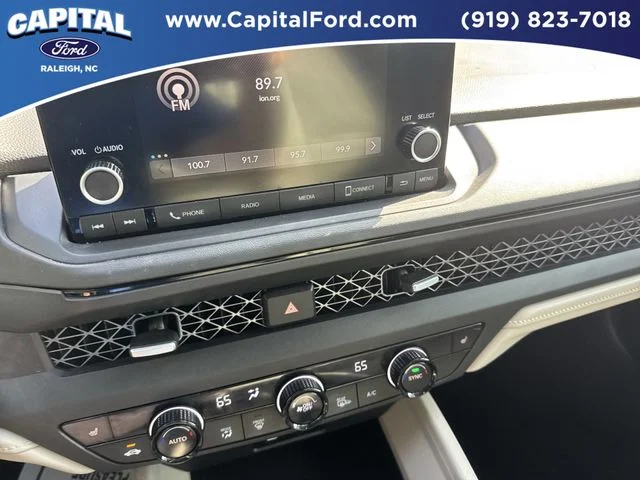 Used 2023 Gray Honda EX image 27