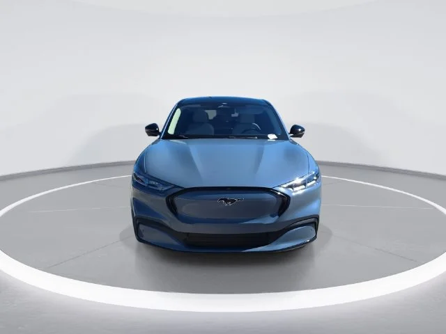 Used 2023 Blue Ford Premium image 3