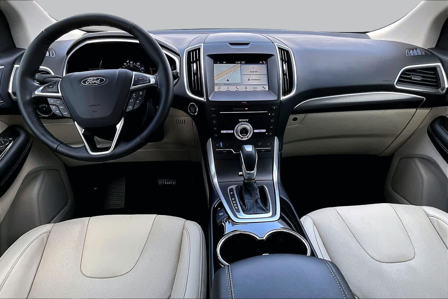 Used 2018 White Platinum Metallic Tri-Coat Ford Titanium image 16