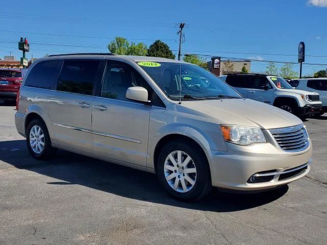 Used 2014 Chrysler Town & Country Touring with VIN 2C4RC1BG6ER269244 for sale in Corunna, MI