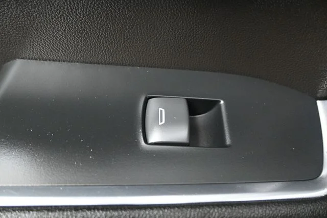 Used 2023 Gray Chevrolet LT image 10
