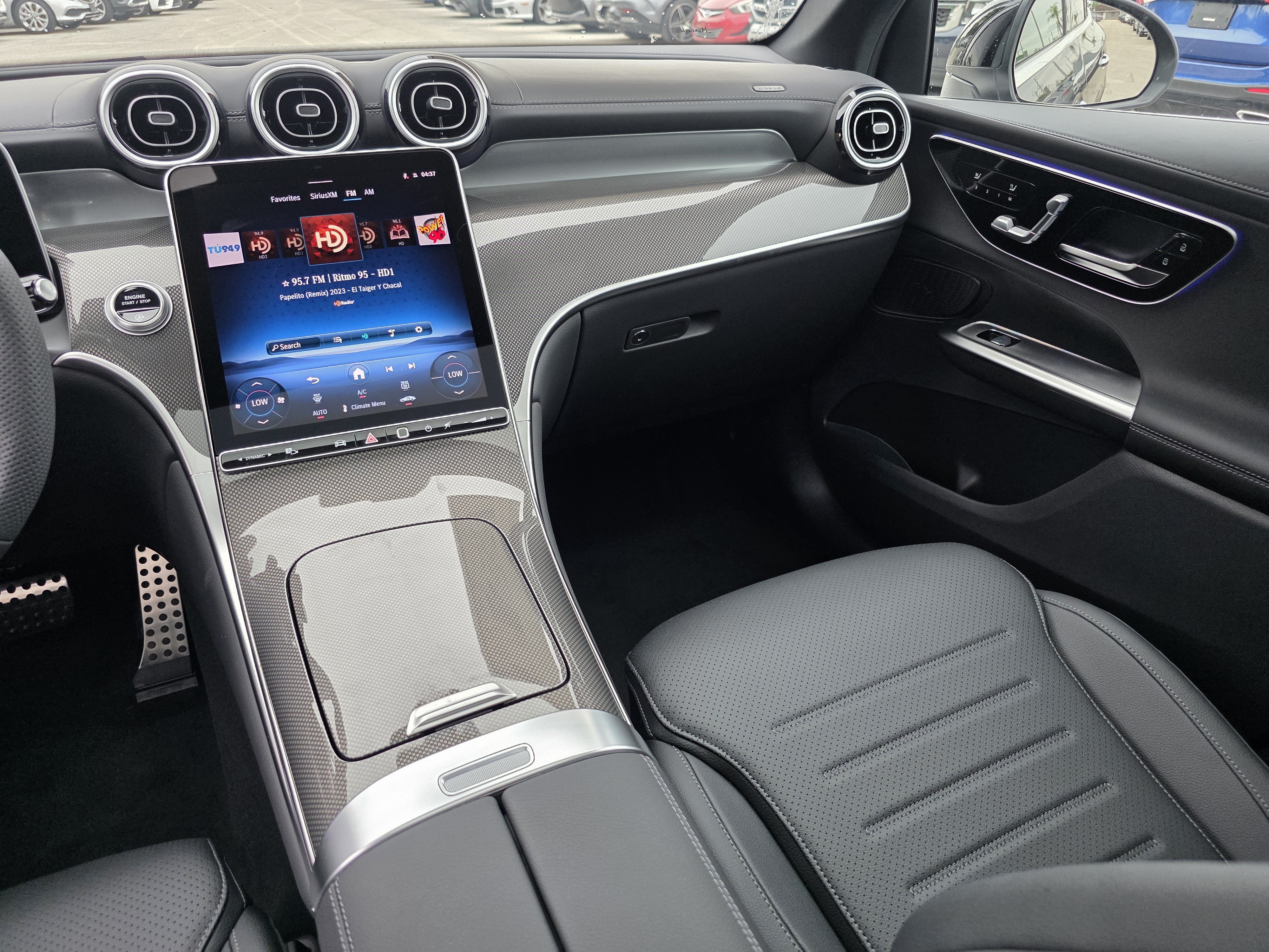 New 2026 Black Mercedes-Benz GLC 300 image 36
