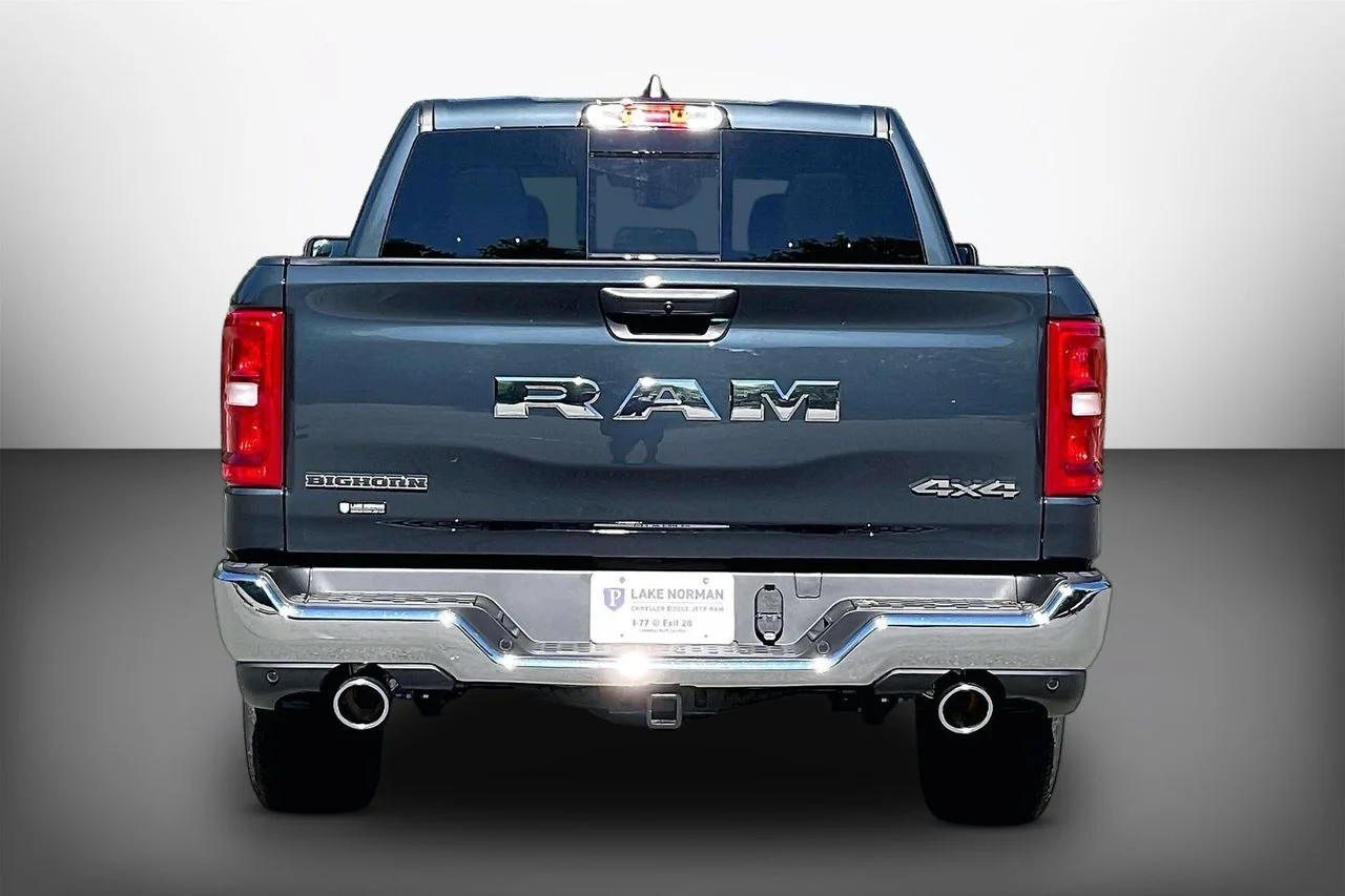 New 2026 Forged Blue Metallic Exterior Paint RAM Big Horn/Lone Star image 7