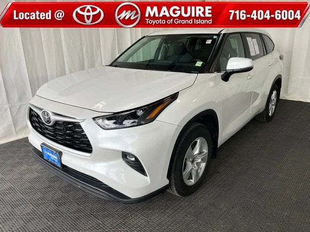 2024 Toyota Highlander LE