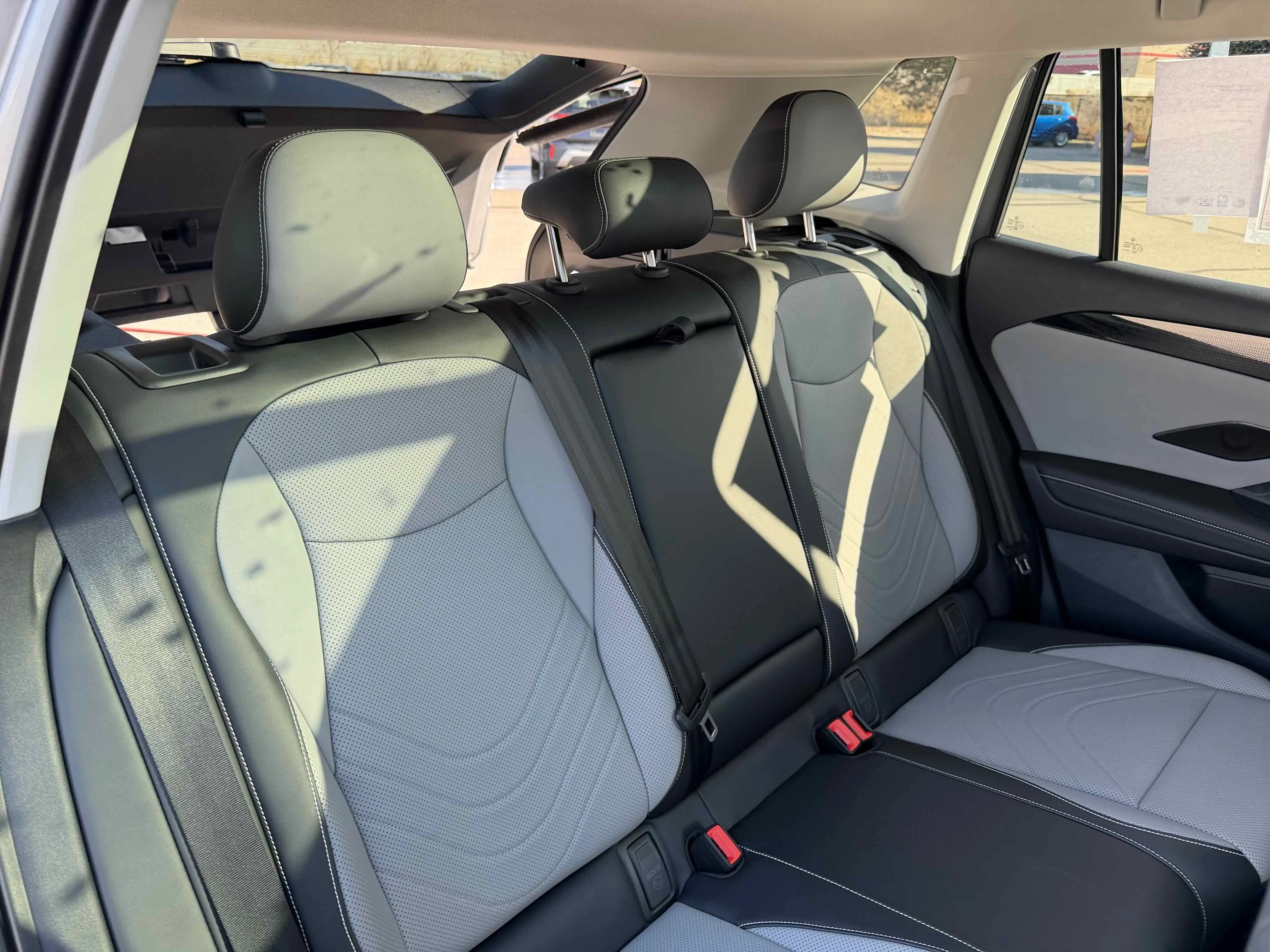 New 2026 Silver Volkswagen SE image 31