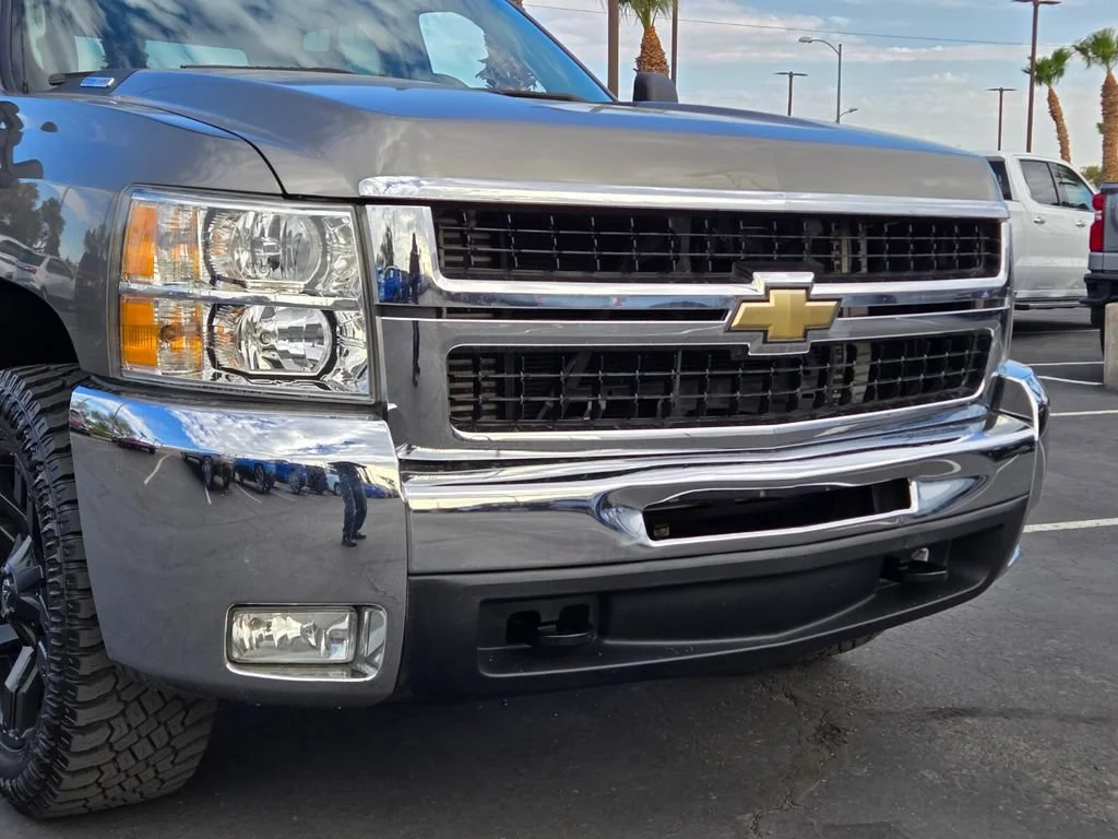Used 2008 GRAYSTONE METALLIC Chevrolet LT w/1LT image 8
