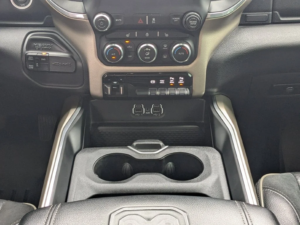 Used 2022 White Ram Laramie image 19