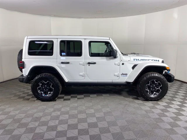 Used 2022 White Jeep Unlimited Rubicon 4xe image 8