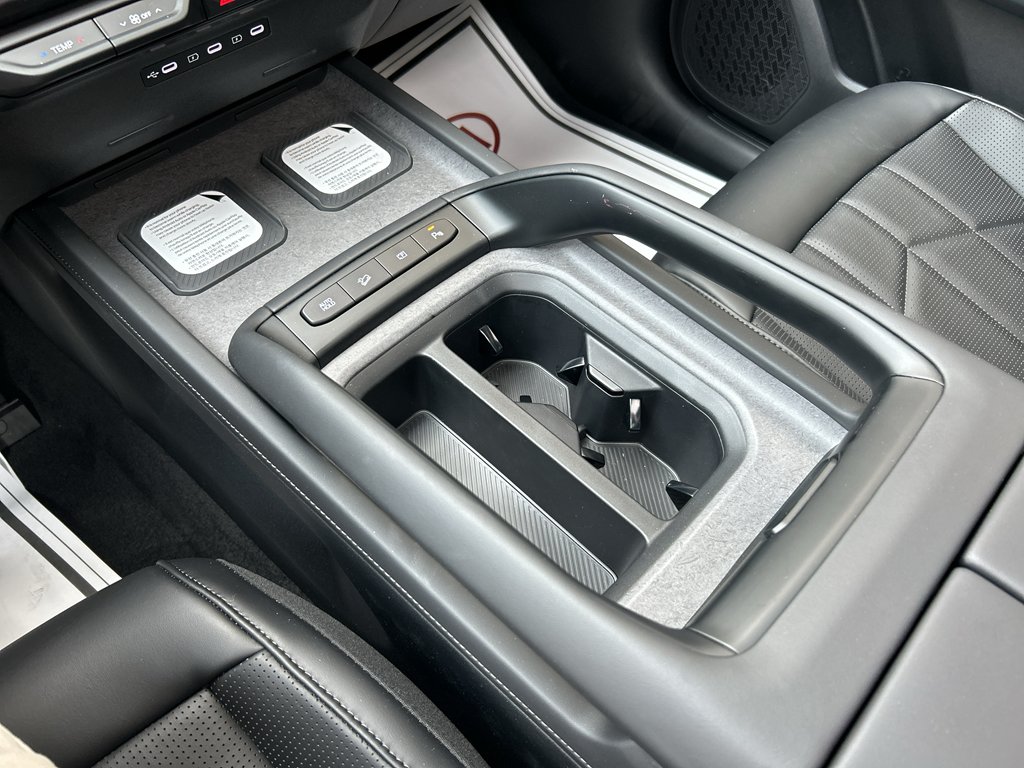New 2027 Glacial White Pearl Kia X-Line EX image 24