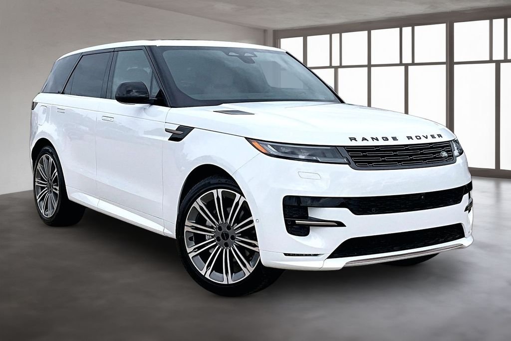 New 2026 Fuji White Land Rover Dynamic SE image 2
