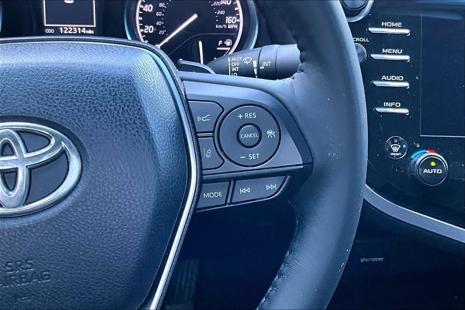 Used 2018 Blue Streak Metallic Toyota SE image 25