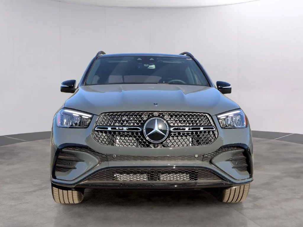 Certified Used 2026 MANUFAKTUR Silicon Gray Mercedes-Benz GLE 450 image 2