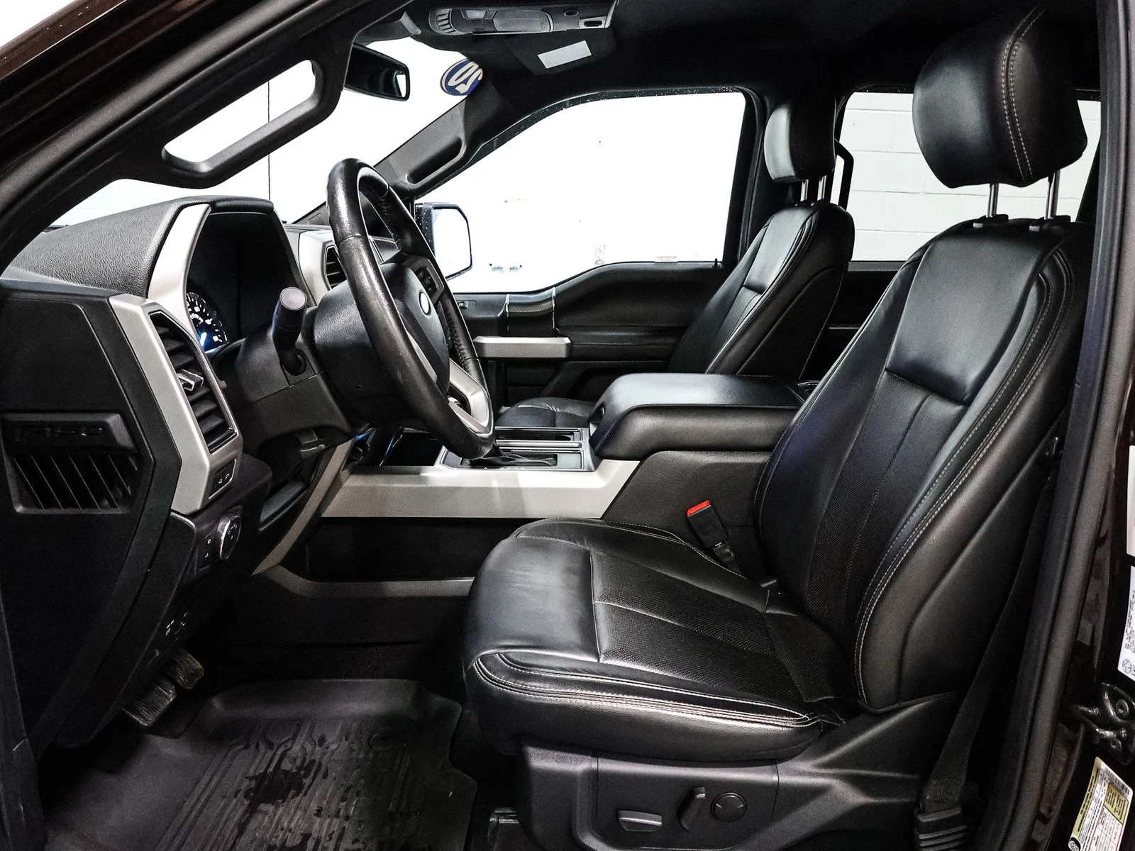 2020 Ford F-150 Lariat - Photo 23