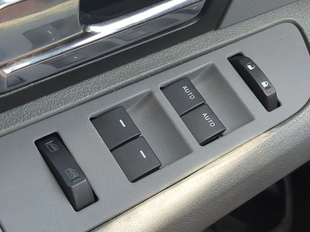 Used 2014 Ingot Silver Ford STX image 21