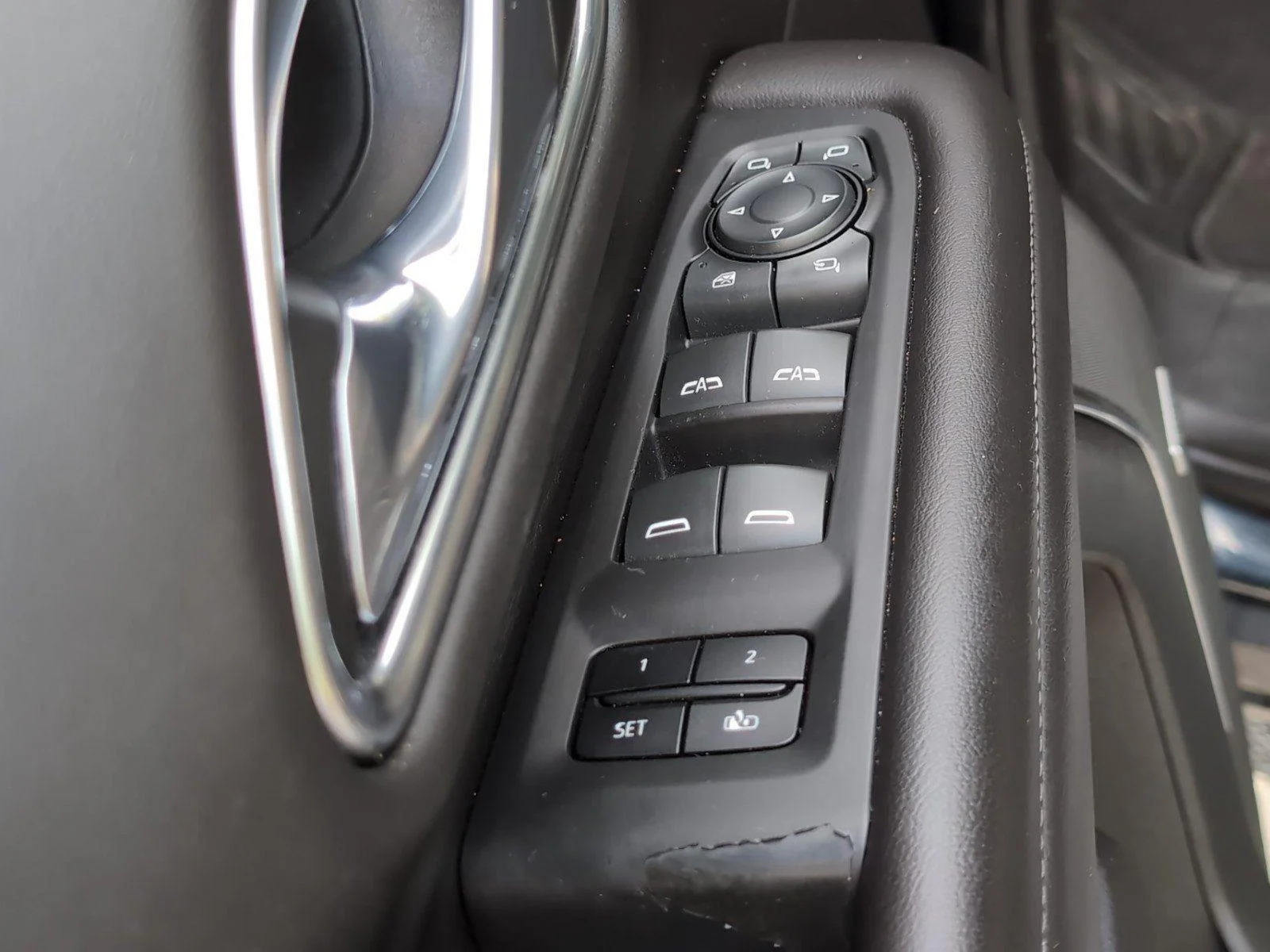 Used 2021 SHADOW GRAY METALLIC Chevrolet Z71 image 21