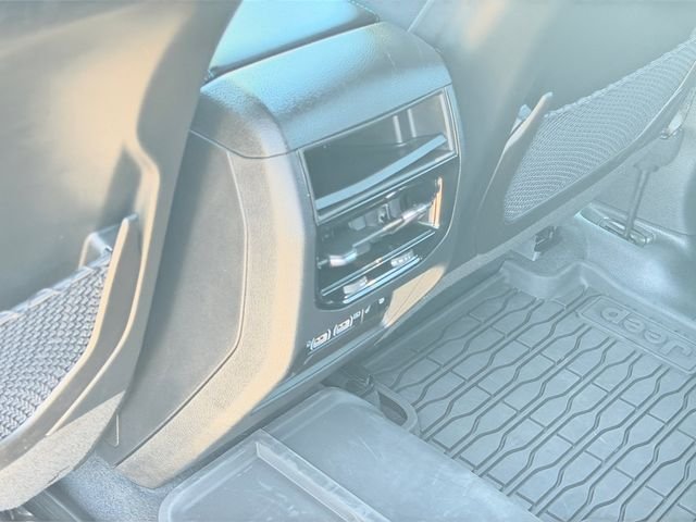 Used 2022 White Jeep Trailhawk 4xe image 13