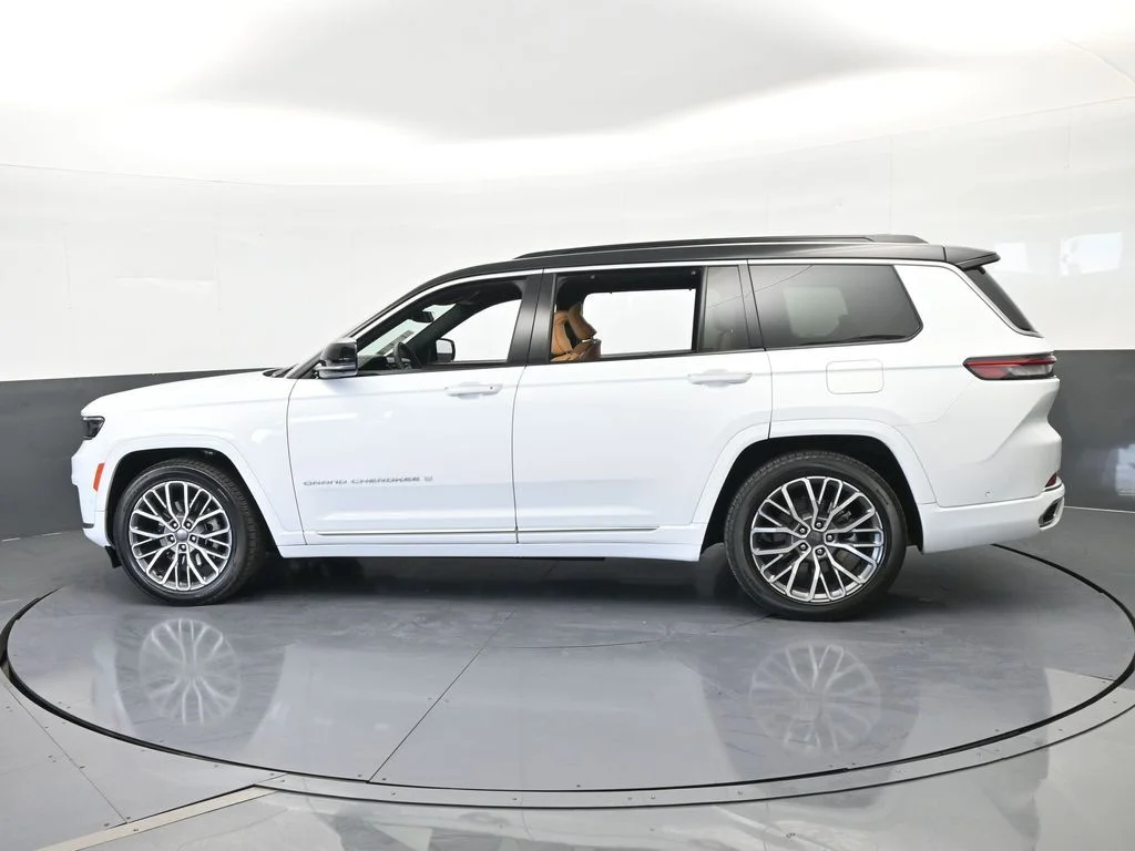 2025 Jeep Grand Cherokee L Summit Reserve - Photo 3