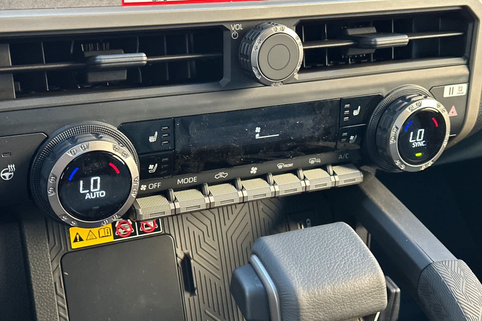 2025 Toyota Tacoma Trailhunter - Photo 19