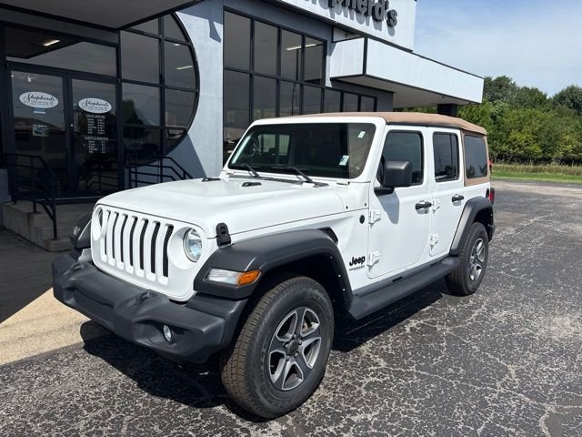 Used 2022 White Jeep Unlimited Sport S image 2