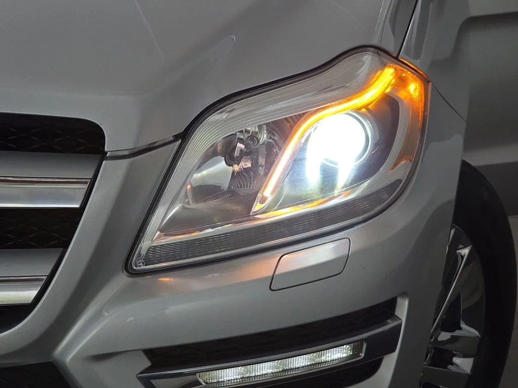 Used 2014 Iridium Silver Metallic Mercedes-Benz GL 450 image 33