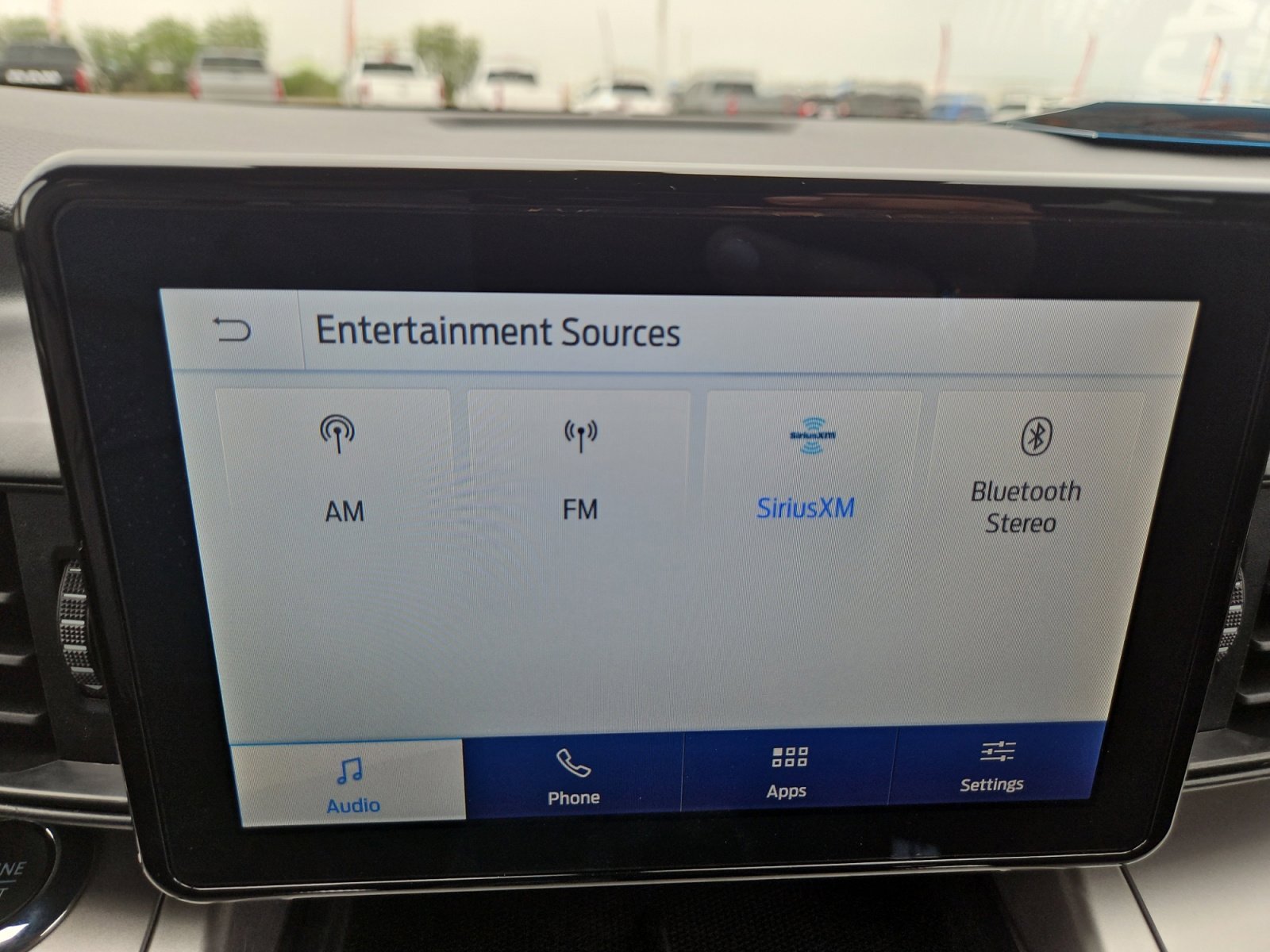 Used 2022 Black Metallic Ford XLT image 14
