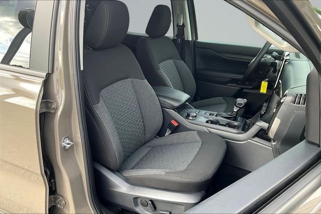 New 2026 Marsh Gray Ford XLT image 32