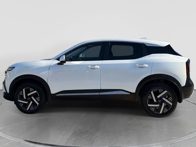 Used 2025 White Nissan SV image 7