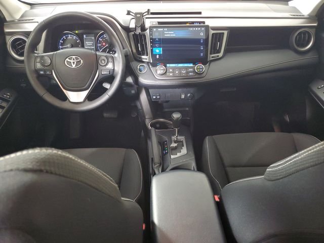 Used 2017 White Toyota XLE image 15