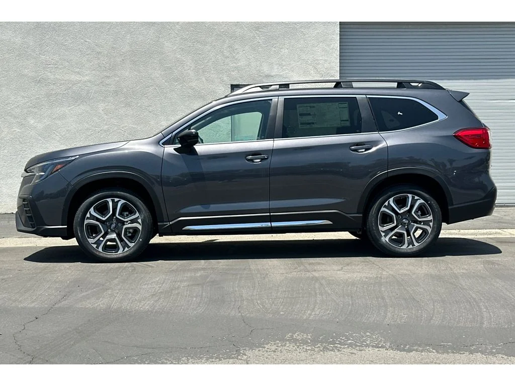 New 2026 MAGNETITE GRAY METALLIC Subaru Limited 8-Passenger image 7