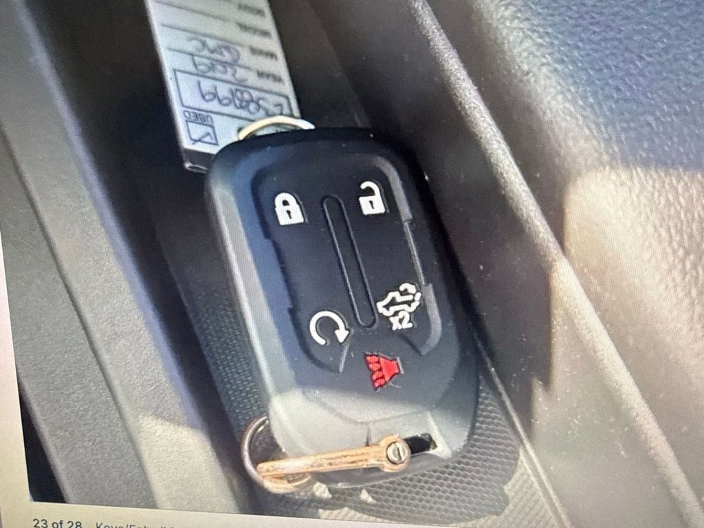 Used 2019 Black GMC AT4 image 12