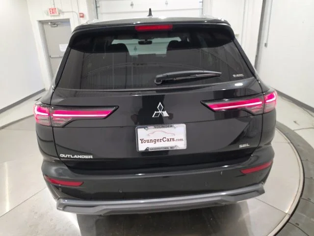 New 2026 Black Mitsubishi SEL S-AWC image 6
